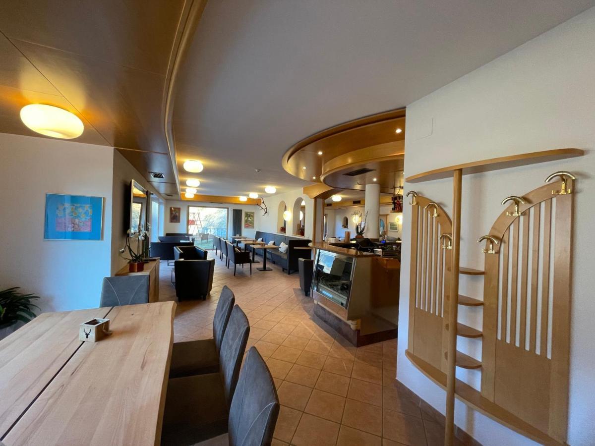 Hotel Larch Campo di Trens Exterior photo
