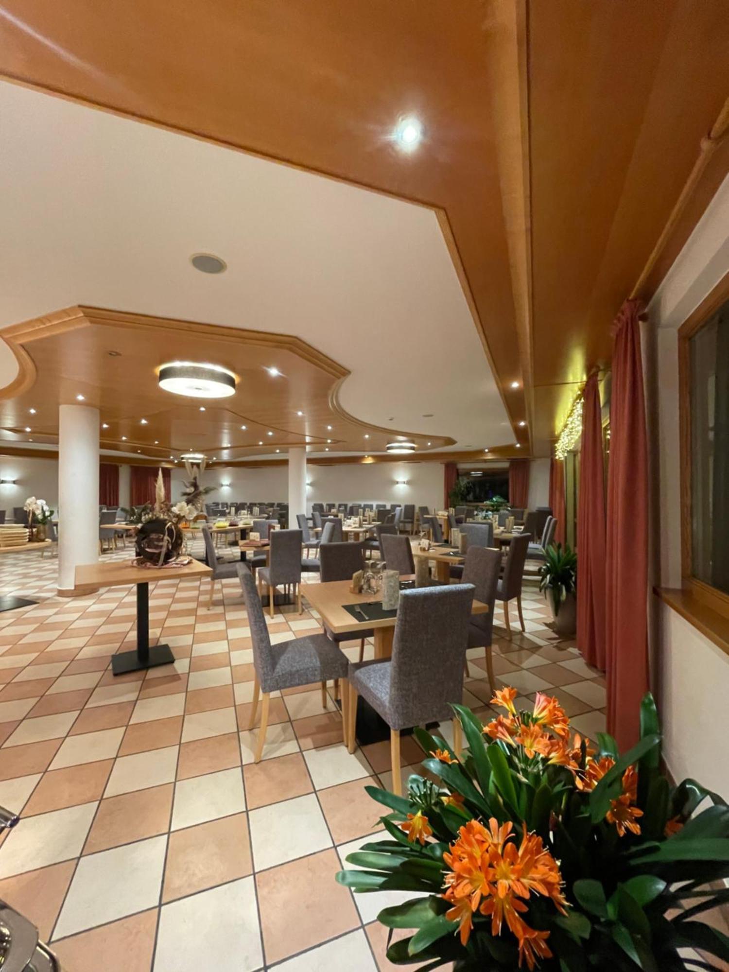 Hotel Larch Campo di Trens Exterior photo