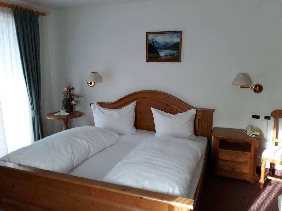 Hotel Larch Campo di Trens Exterior photo